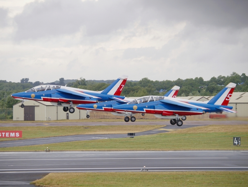 DASSAULT ALPHA JET PATROUILLE DE FRANCE P7169802(1).jpg