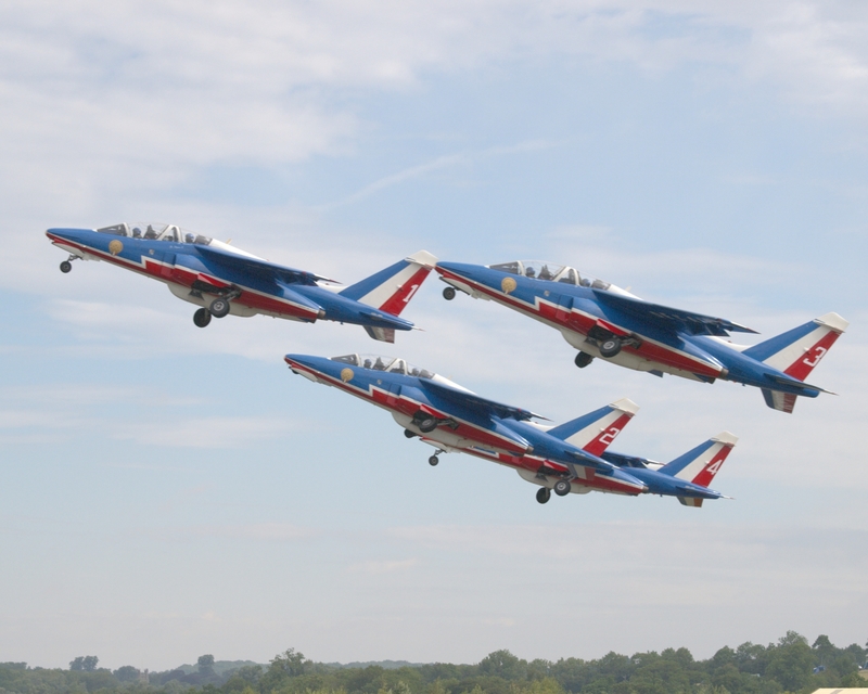 DASSAULT ALPHA JET PATROUILLE DE FRANCE P7192634(1).jpg