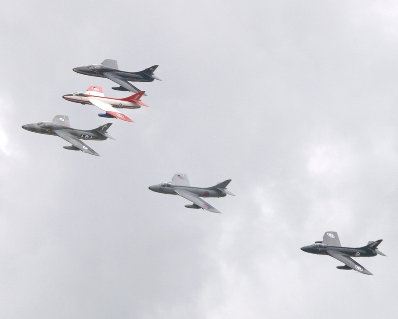 HAWKER HUNTER TEAM VIPER P6198882(1).jpg
