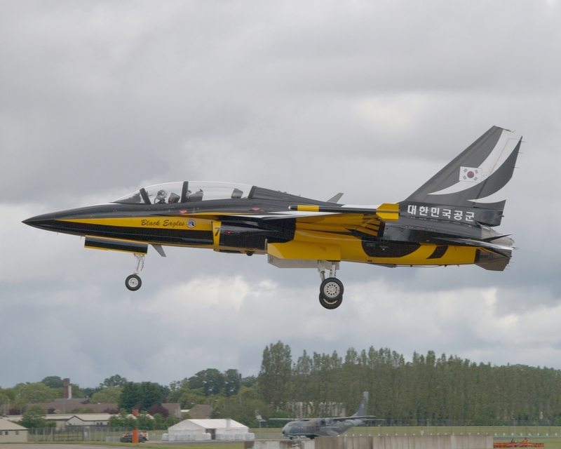KAI-50B KOREAN BLACK EAGLES 7 FAIRFORD 2012 P7049129(1).jpg