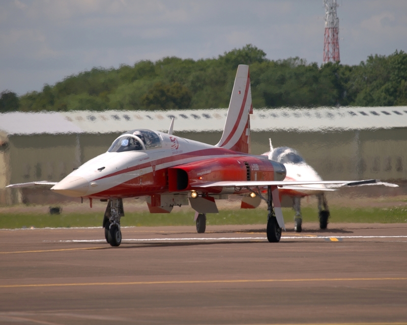 NORTHROP F-5 TIGER PATROUILLE SUISSE P1012672(1).jpg