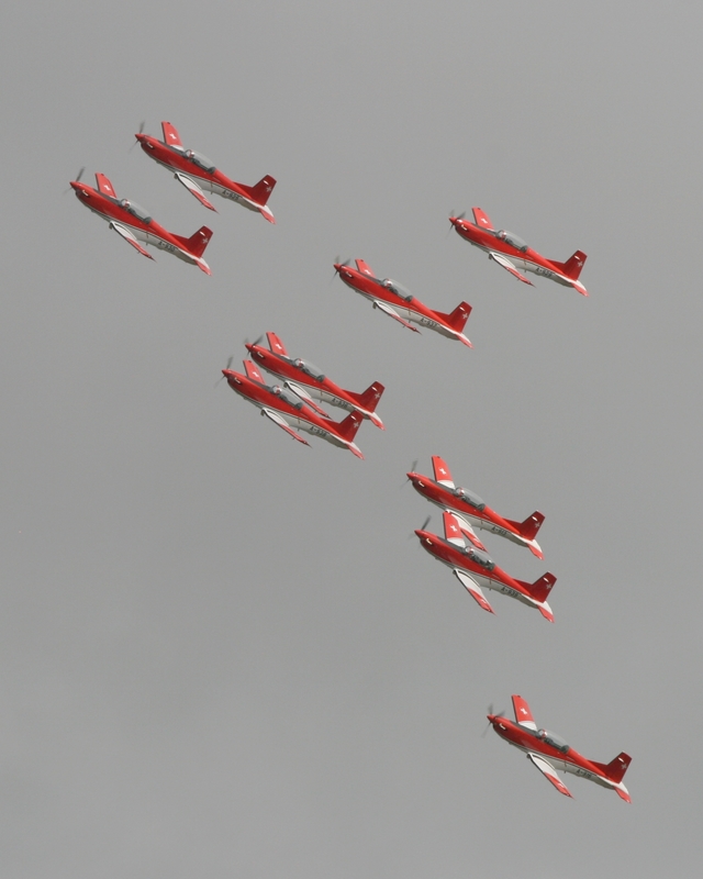 PILATUS PC-7 PC-7 DISPLAY TEAM 1448.jpg