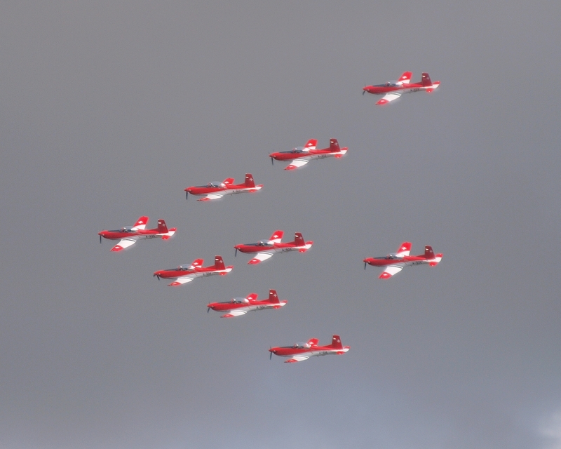 PILATUS PC-7 PC-7 DISPLAY TEAM P1016081.jpg :: OLYMPUS DIGITAL CAMERA