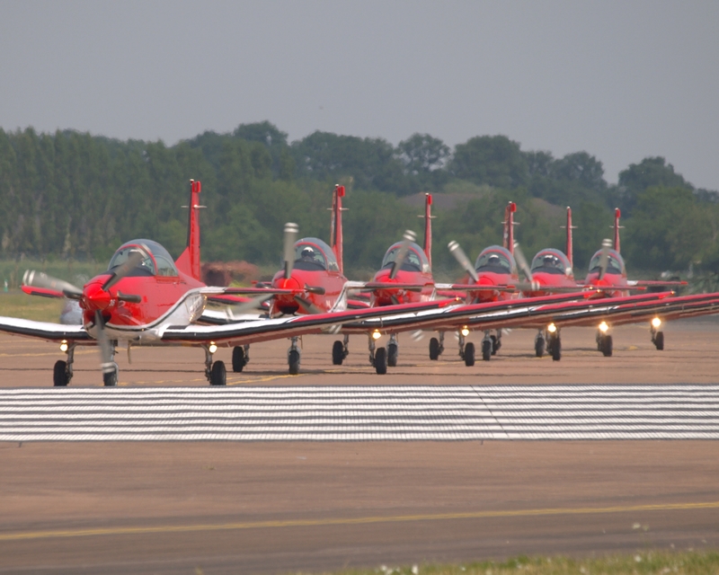 PILATUS PC-7 PC-7 DISPLAY TEAM P1018886.jpg