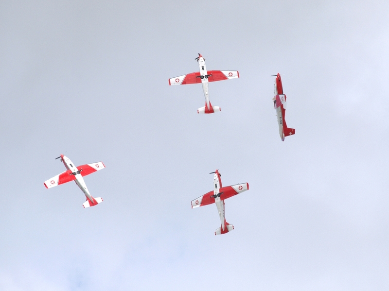 PILATUS PC-7 PC-7 DISPLAY TEAM P7189342.jpg