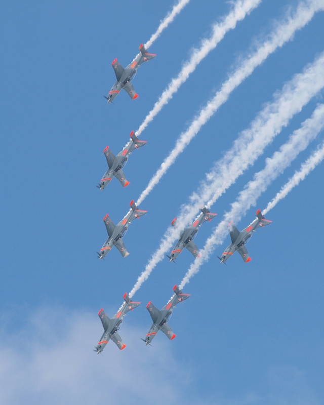 PZL-130 ORLIK ORLIK AEROBATIC GROUP P1015045.jpg :: OLYMPUS DIGITAL CAMERA