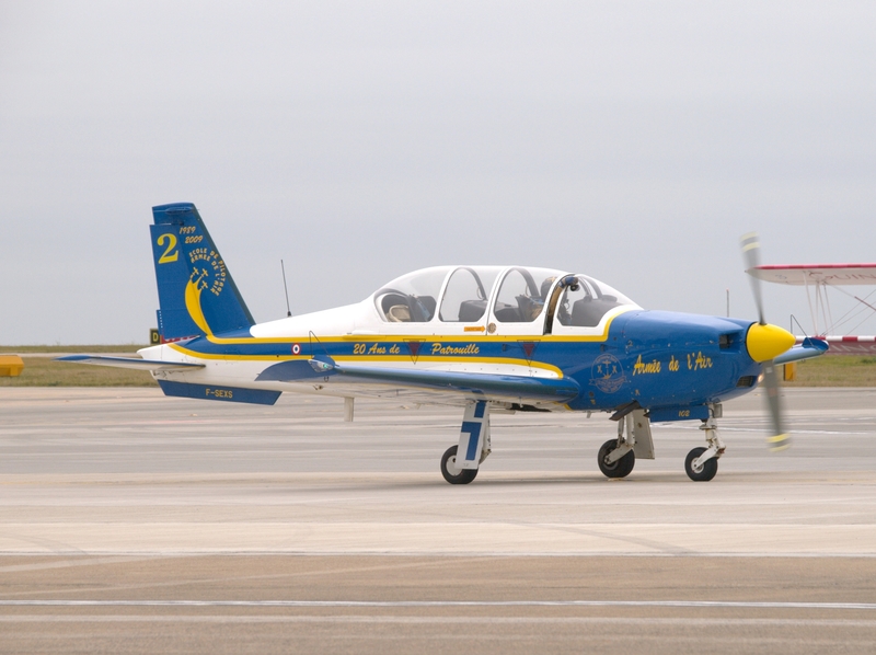 SOCATA TB30 EPSILON CARTOUCHE DORE F-SEXS P9095064(1).jpg