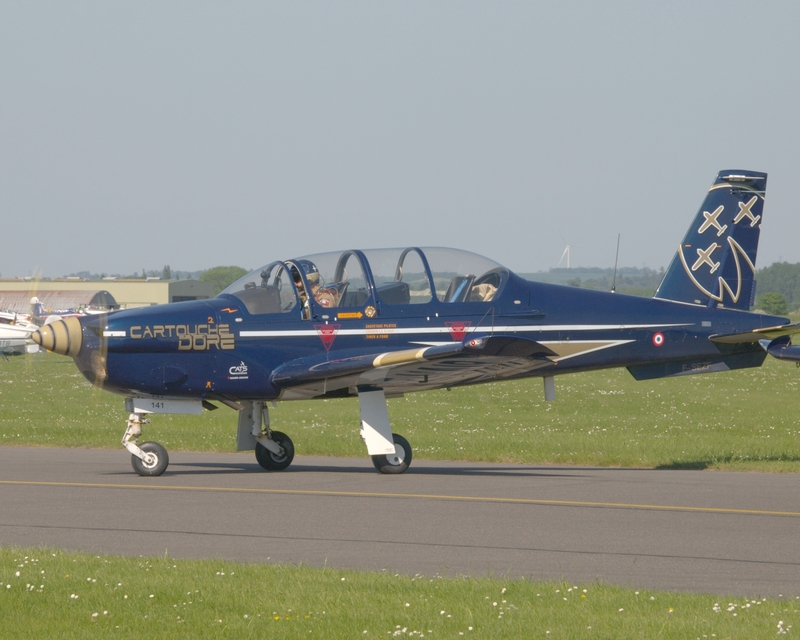 SOCATA TB30 EPSILON CARTOUCHE DORE F-SEZF P5273145(1).jpg