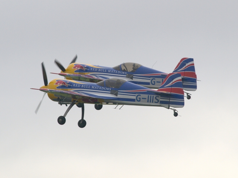 SUKHOI SU-26 G-IIIZ G-IIIS RED BULL MATADORS P9144005.jpg