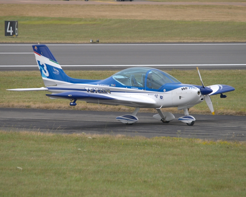 TEXAN TOP CLASS I-8382 3 WE FLY TEAM P7170373(1).jpg