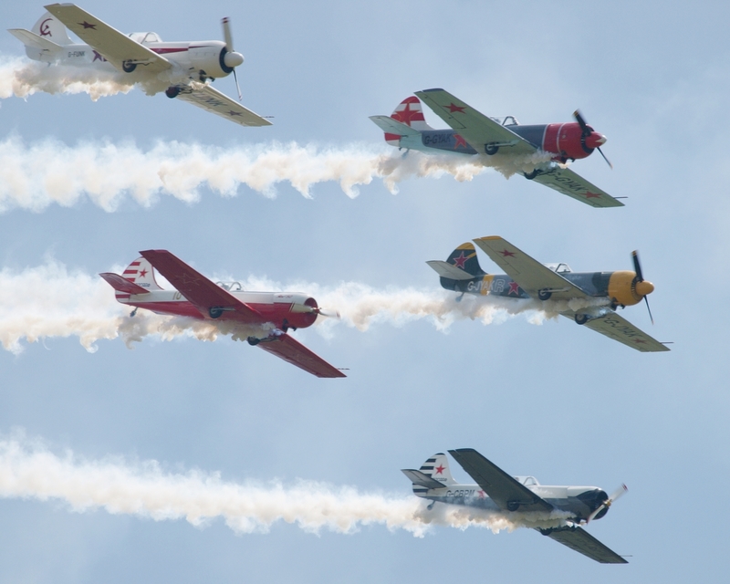 YAKOVLEV YAK 50 AEROSTARS P1013327.jpg