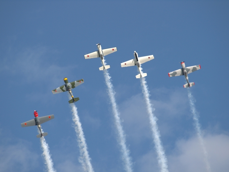 YAKOVLEV YAK 50 AEROSTARS P6148520.jpg