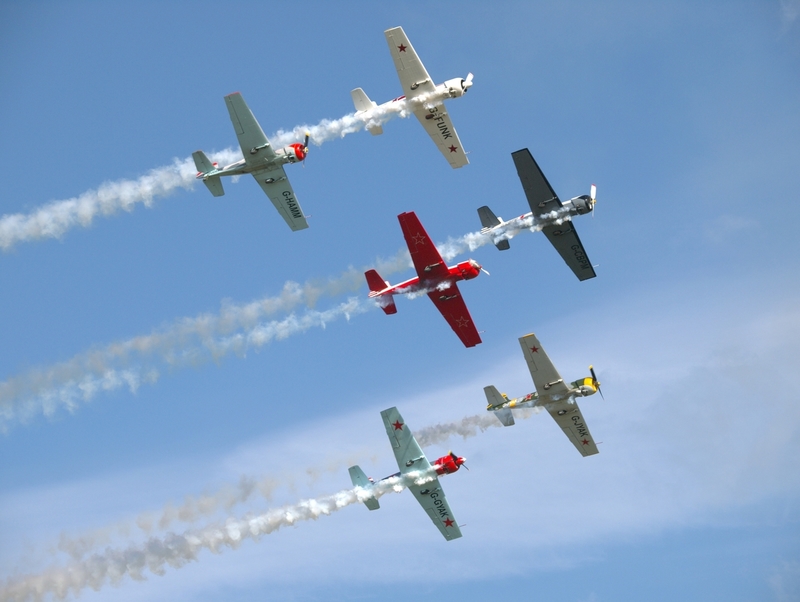 YAKOVLEV YAK 50 AEROSTARS P6148554 (2).jpg