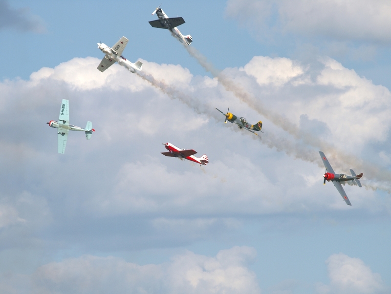 YAKOVLEV YAK 50 AEROSTARS P6148561.jpg