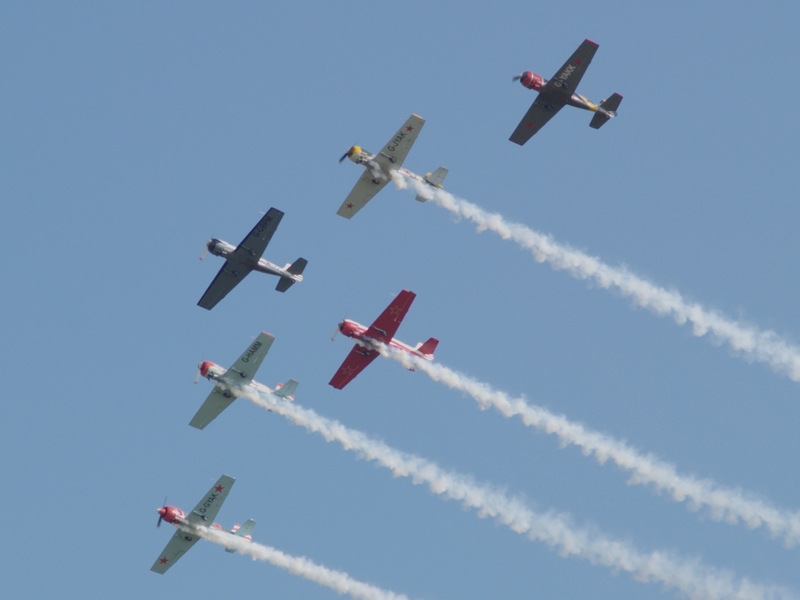 YAKOVLEV YAK 50 AEROSTARS P9033087(1).jpg