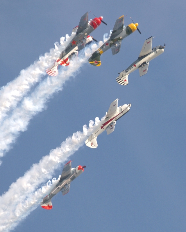 YAKOVLEV YAK 50 AEROSTARS P9038001.jpg