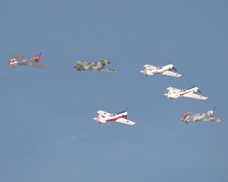 YAKOVLEV YAK 50 AEROSTARS P9055847(1).jpg