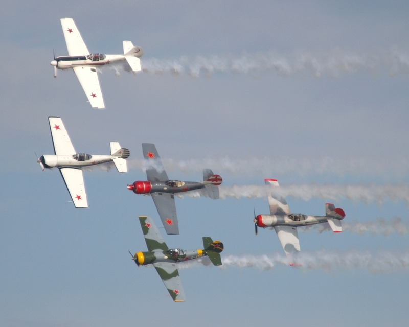 YAKOVLEV YAK 50 AEROSTARS P9055855(1).jpg