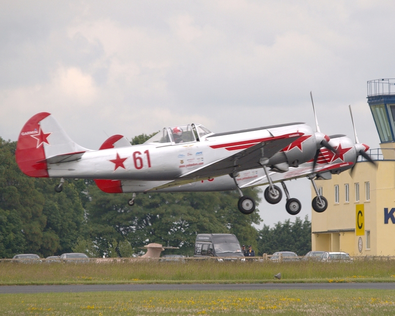 YAKOVLEV YAK 50 YAKOVLEVS P6190306(1).jpg