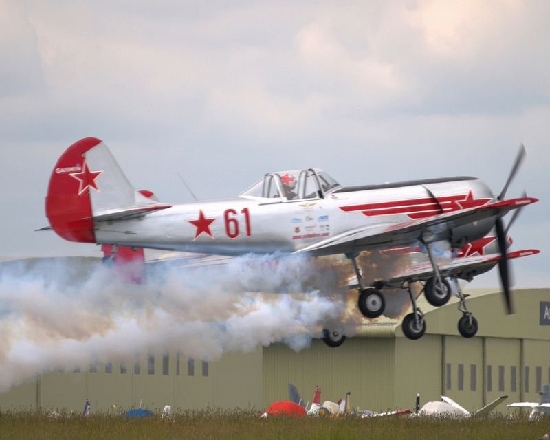 YAKOVLEV YAK 50 YAKOVLEVS P6190570(1).jpg