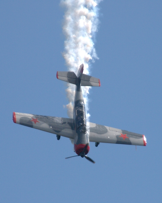 YAKOVLEV YAK 52 G-BVVA TEAM OSPREY P7101691(1).jpg