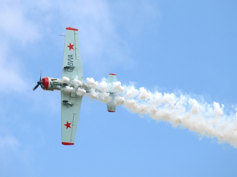 YAKOVLEV YAK 52 G-BVVA TEAM OSPREY P8022822(1).jpg