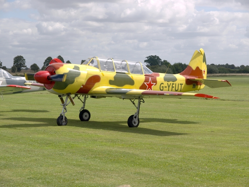 YAKOVLEV YAK 52 G-YFUT TEAM OSPREY P8026312(1).jpg