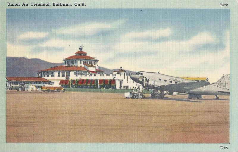 USA CA Burbank ARPT 3.jpg :: USA, California, Burbank. Image courtesy of John Anderson.