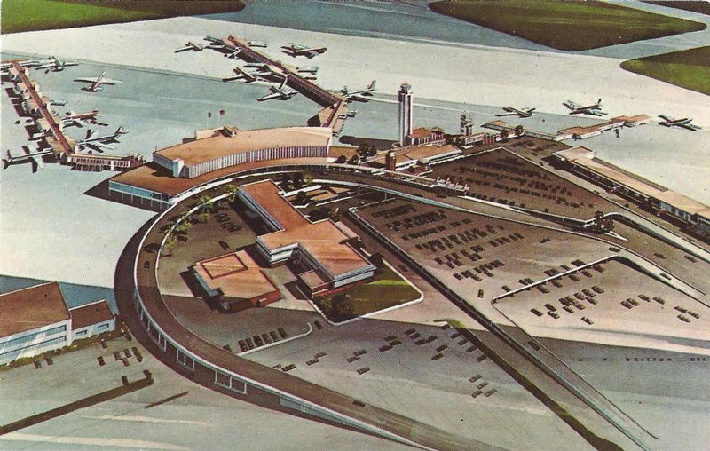 USA CO Denver Stapleton ARPT 5.jpg :: USA, Colorado, Denver, Stapleton. Image courtesy of John Anderson.