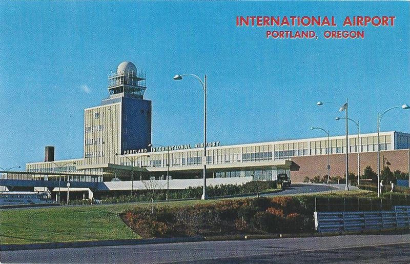 USA OR Portland ARPT 3.jpg :: USA, Oregon, Portland. Image courtesy of John Anderson.