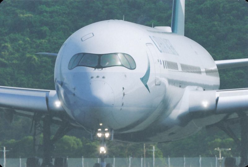 Cathay Pacific A350 AI 2.jpg :: Cathay Pacific, Hong Kong. Limited edition set, 2016. One of six cards. Set comes in a package.