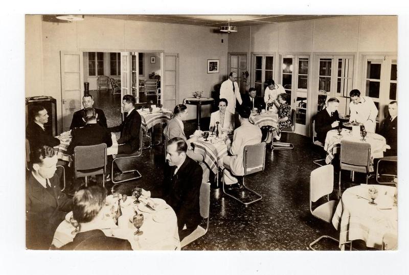 Pan American MISC AI 1.jpg :: Pan American World Airways, USA. Midway Island Dining Room. Image courtesy of Tadd Kotick.