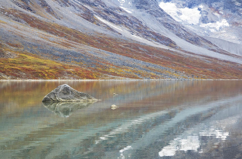 GL2024_060w TundraReflection2.jpg :: Tundra Reflection 2