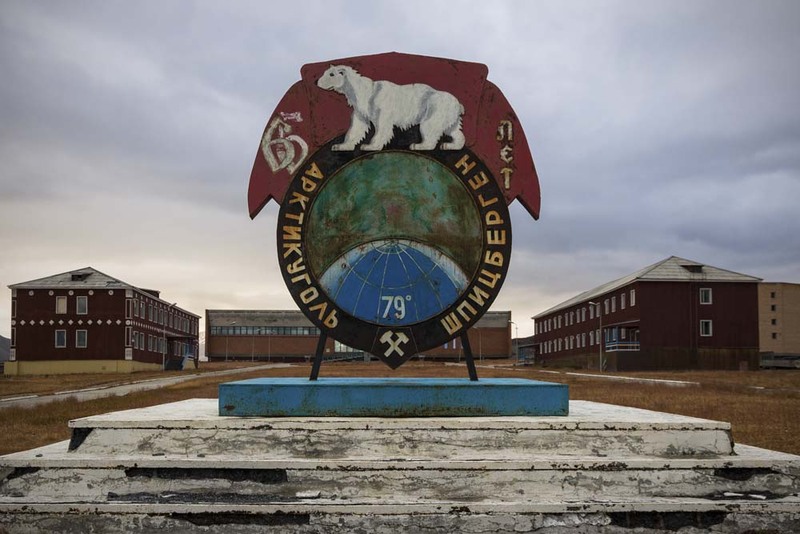 SJ2019_014w Pyramiden.jpg :: Sovjet Legacy