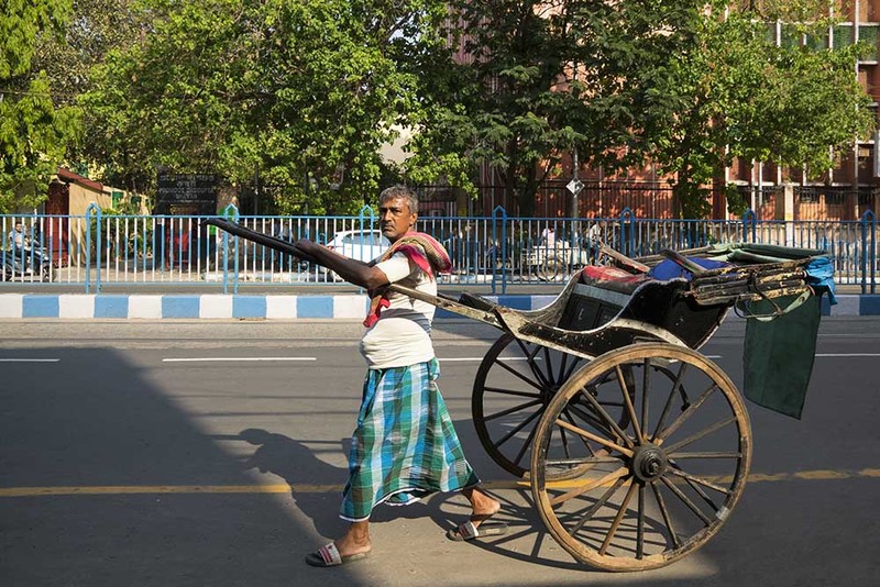 2019_001 IN Ricksha.jpg :: Calcutta Ricksha