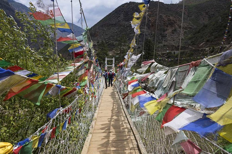 2019_060 BT PrayerFlags.jpg :: Prayer Flags in the Wind