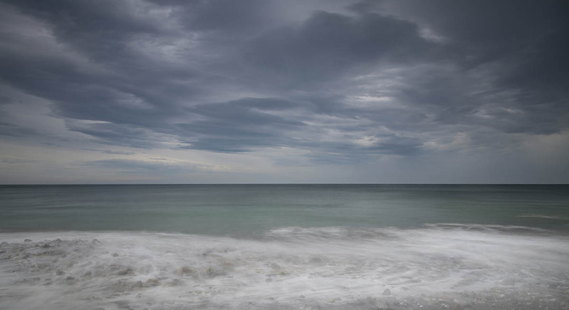 GB2023 007 MovingSea.jpg :: Moving Sea Water