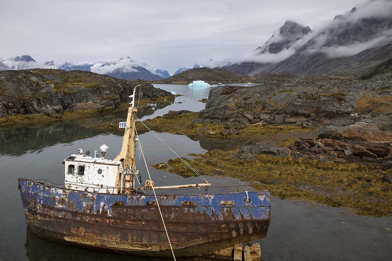 GL2024_011 VintageBoat.jpg :: Vintage fishing boat
