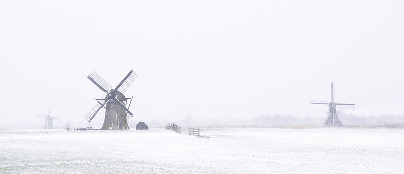 NL21L002 WinterMills.jpg :: Winter Mills