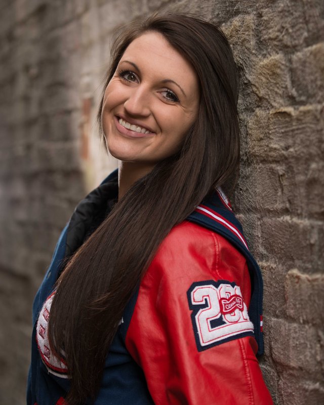 Senior Outdoor 4.jpg