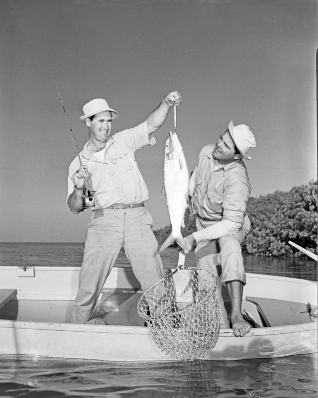 celebrities 2-045 Ted Williams bonefish held up on line (unedited).jpg