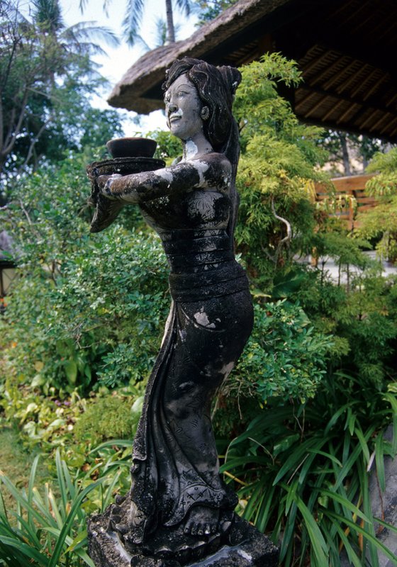 Bali Statue 3.jpg