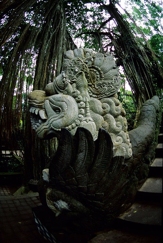 Bali Statue 31.jpg