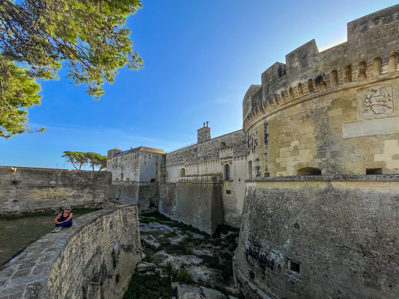 Castle of Acaya.jpg
