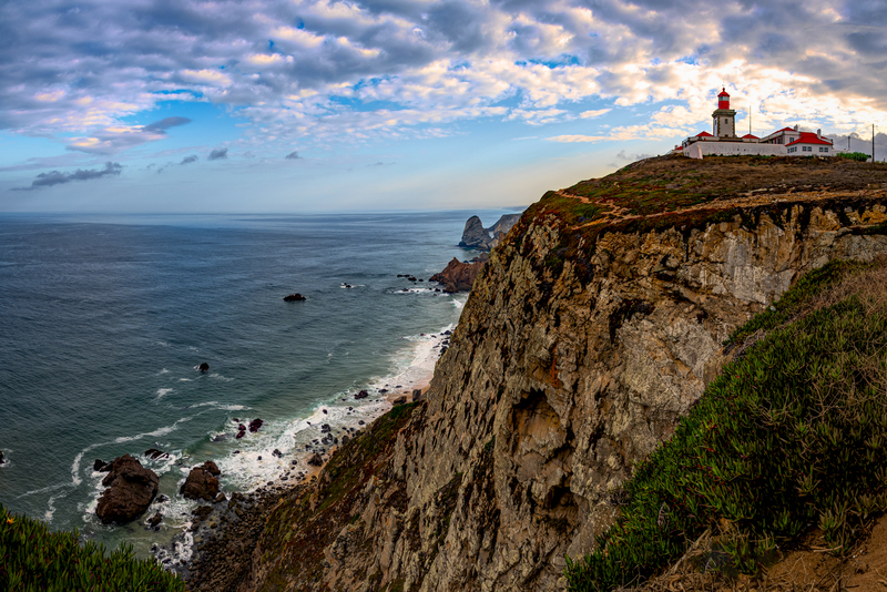 Coastline of Sintra.jpg