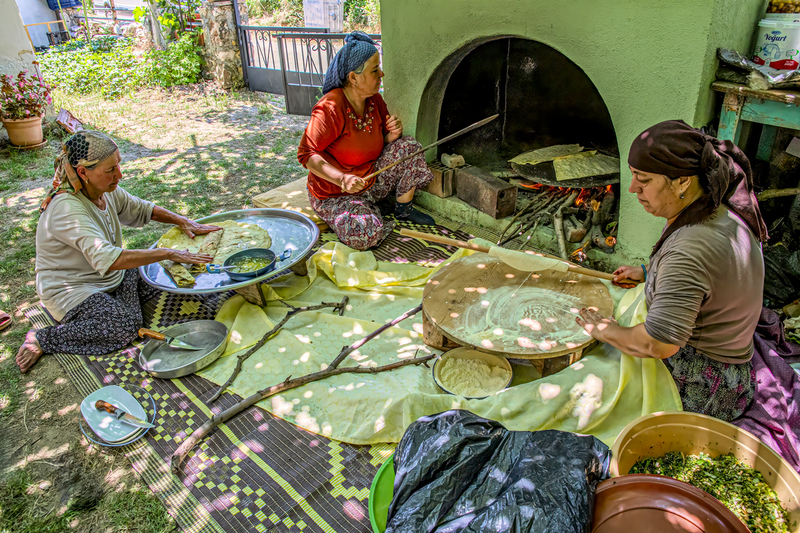 Lunch in Bezirgan.jpg