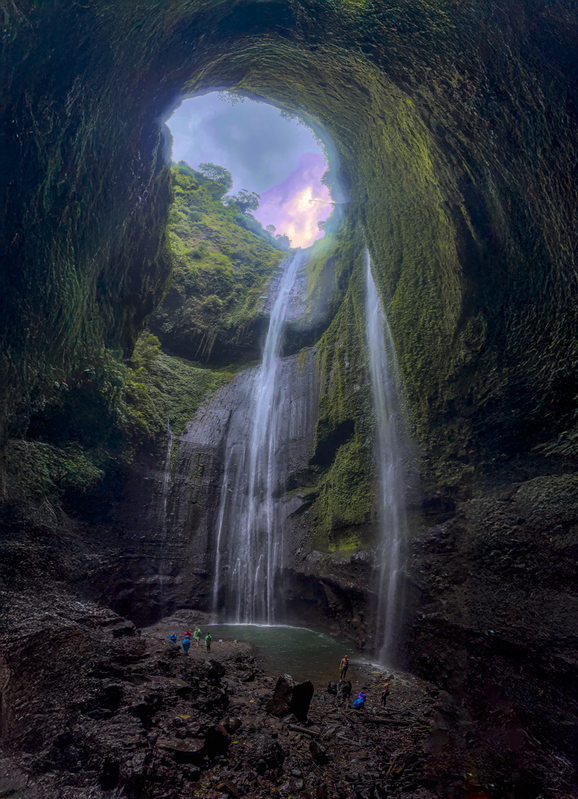 Madakaripura Waterfall.jpg