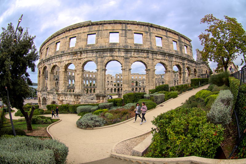 Pula Arena 2.jpg