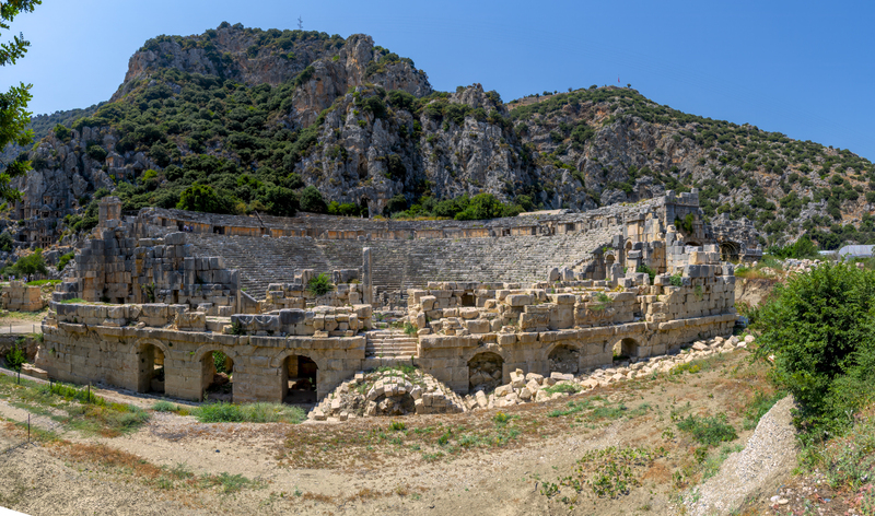 Roman Amphitheater in Myra.jpg