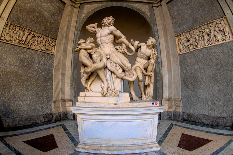 Rome Statue 2(1).jpg
